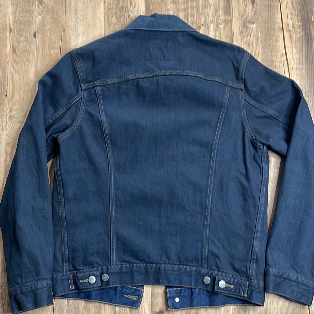 Levi’s Denim Trucker Jacket - Picture 2 of 6